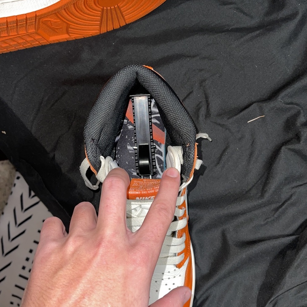 Jordan 1 Reverse Shattered backboard - Picture 4 of 7